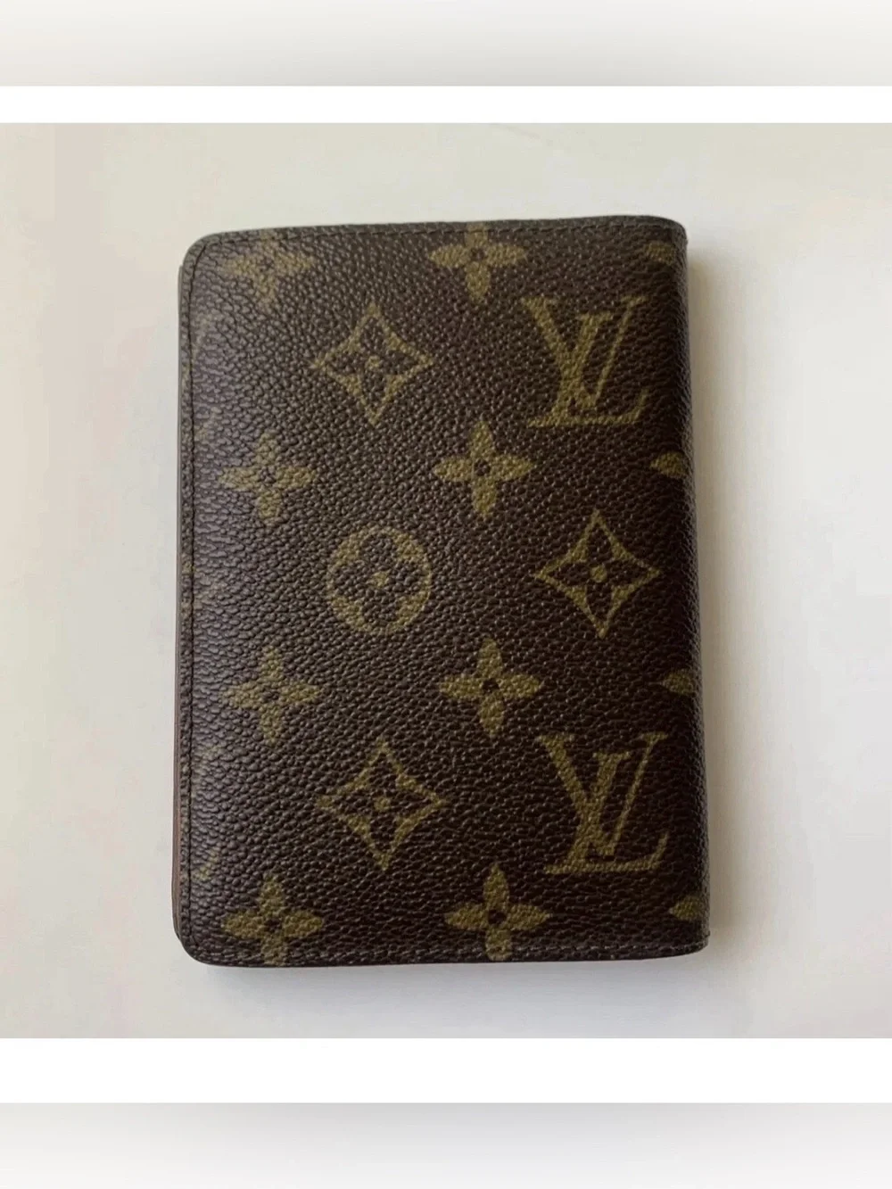 Louis Vuitton Monogram Travel Passport Cover - Brown/Gold